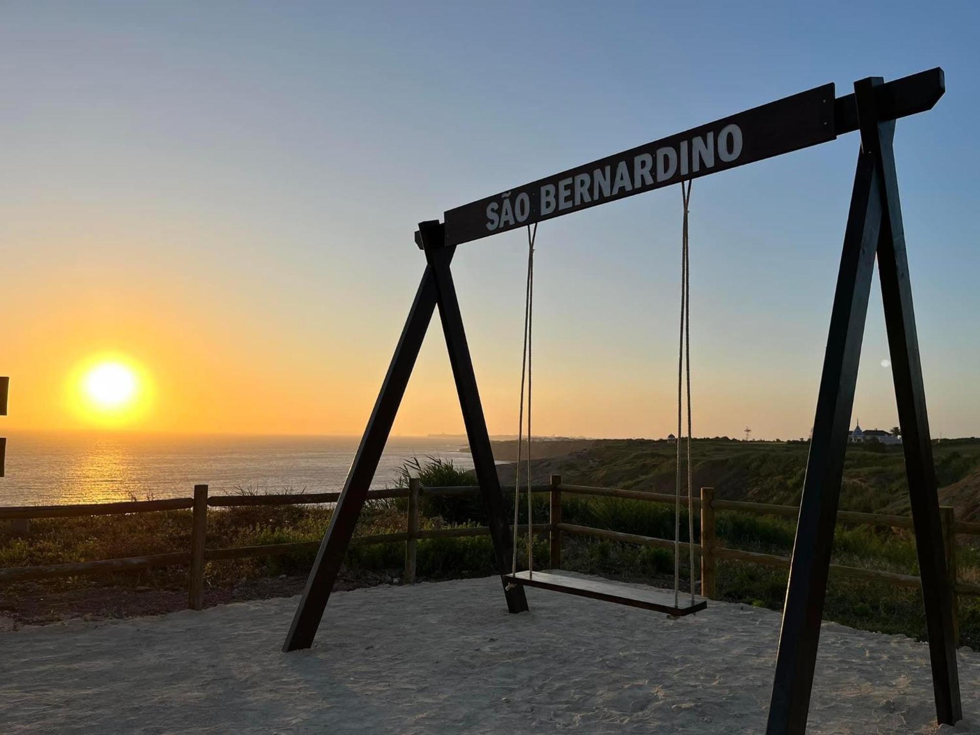 Casa Do Portao Azul - Espadarte Atouguia Da Baleia Esterno foto
