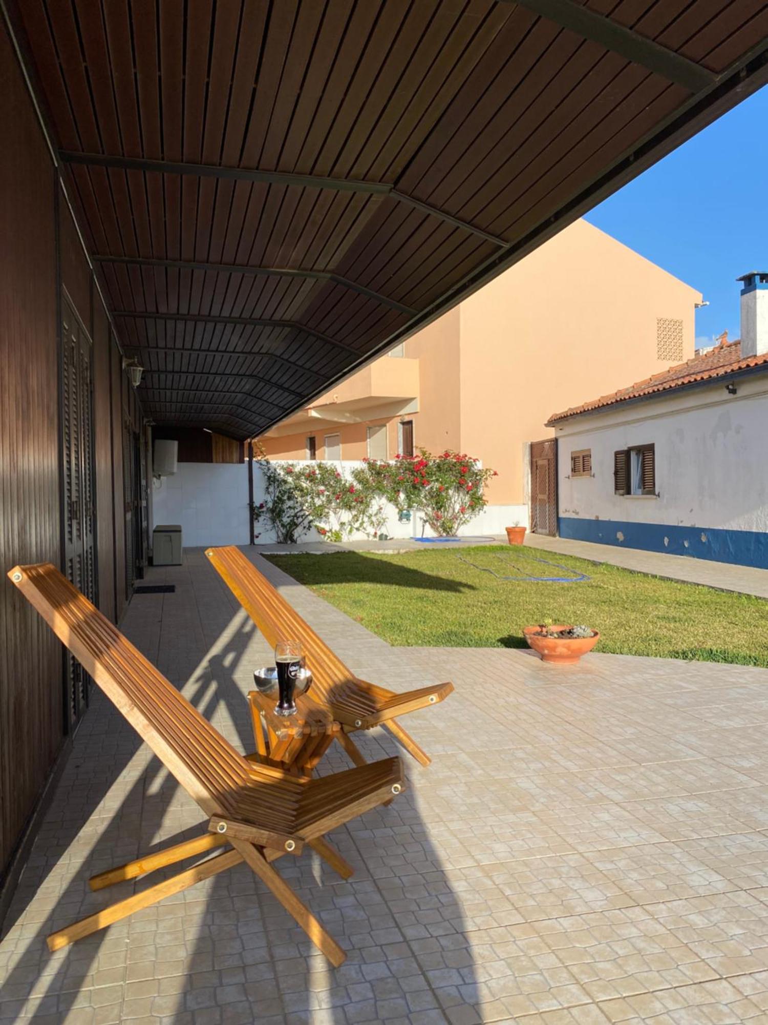 Casa Do Portao Azul - Espadarte Atouguia Da Baleia Esterno foto